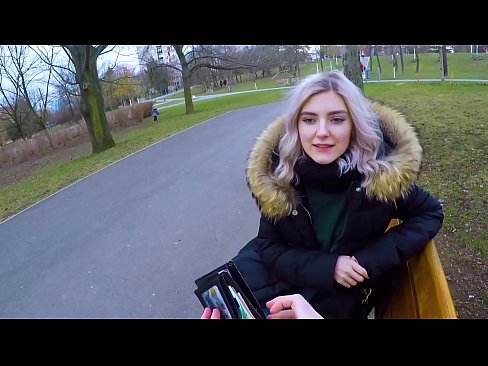 ❤️ Swallows cum panas muhrim pikeun duit - blowjob di taman ku Eva Elfie video porno di urang% su.courseclass.ru% ️❤